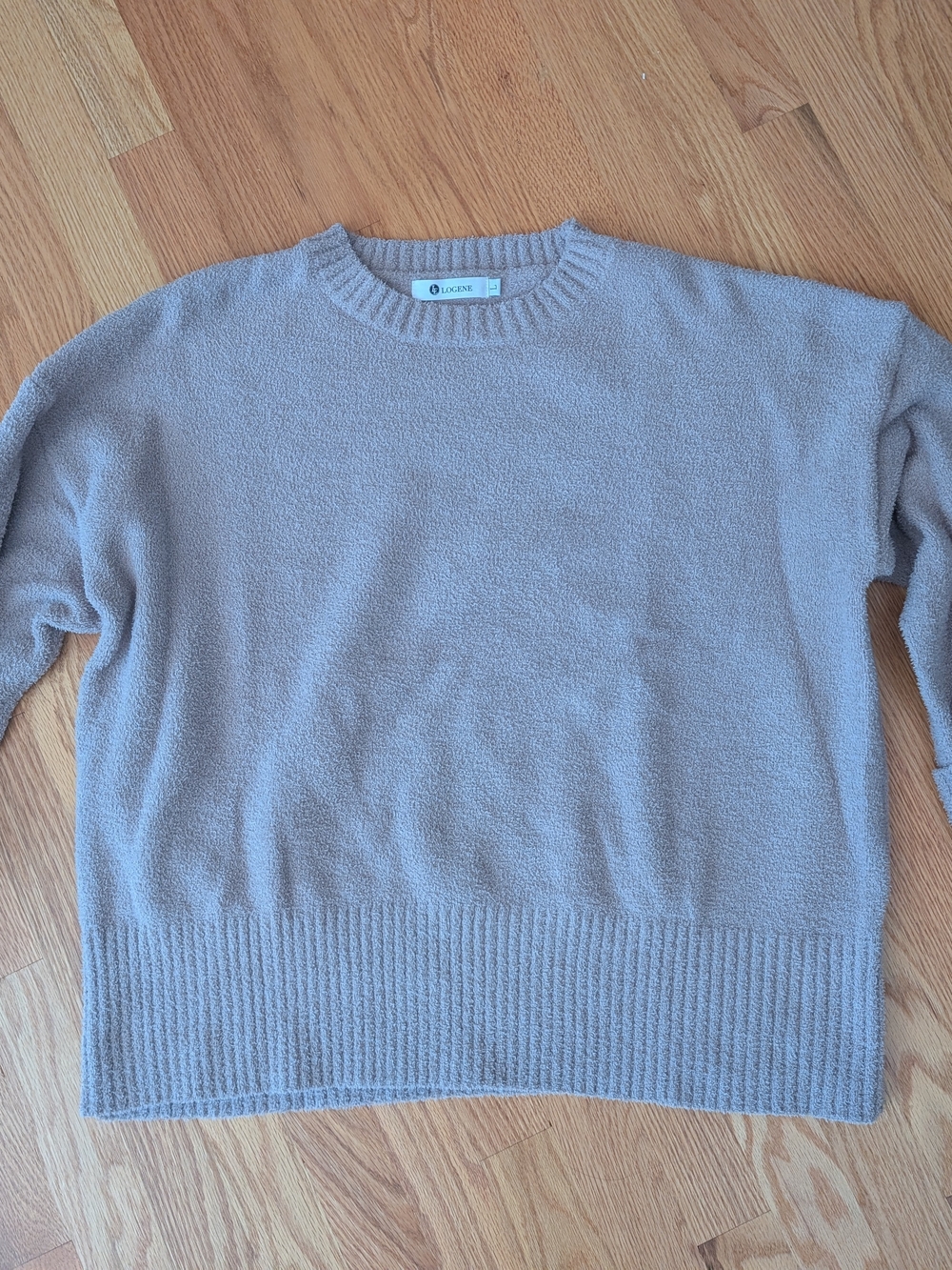 Logene Size L Cozy Lavendar Crewneck Sweater